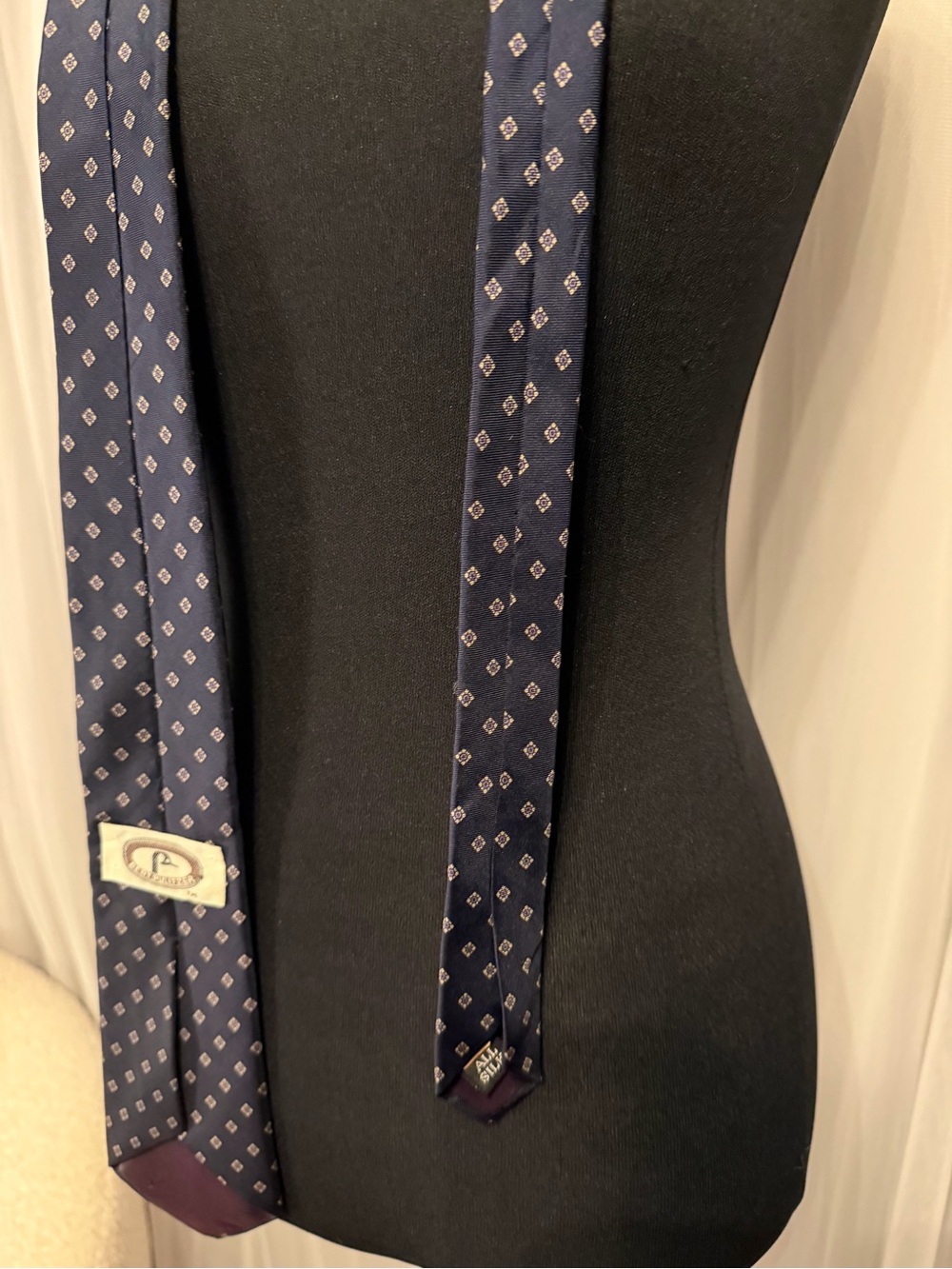 Bert Pulitzer 100% Silk Navy Blue Geometric Foulard Necktie Vintage Preppy - Picture 15 of 16